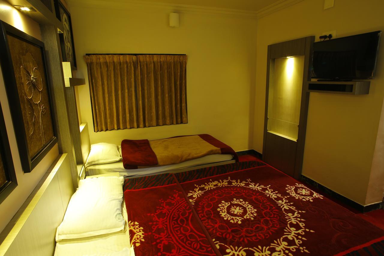 Hotel City Palace Ooty Exterior foto